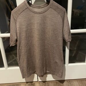 Men's Lululemon T-Shirt